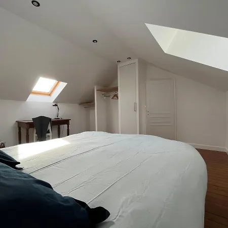 Sur Les Toits De - Hypercentre * Φονταινεμπλώ